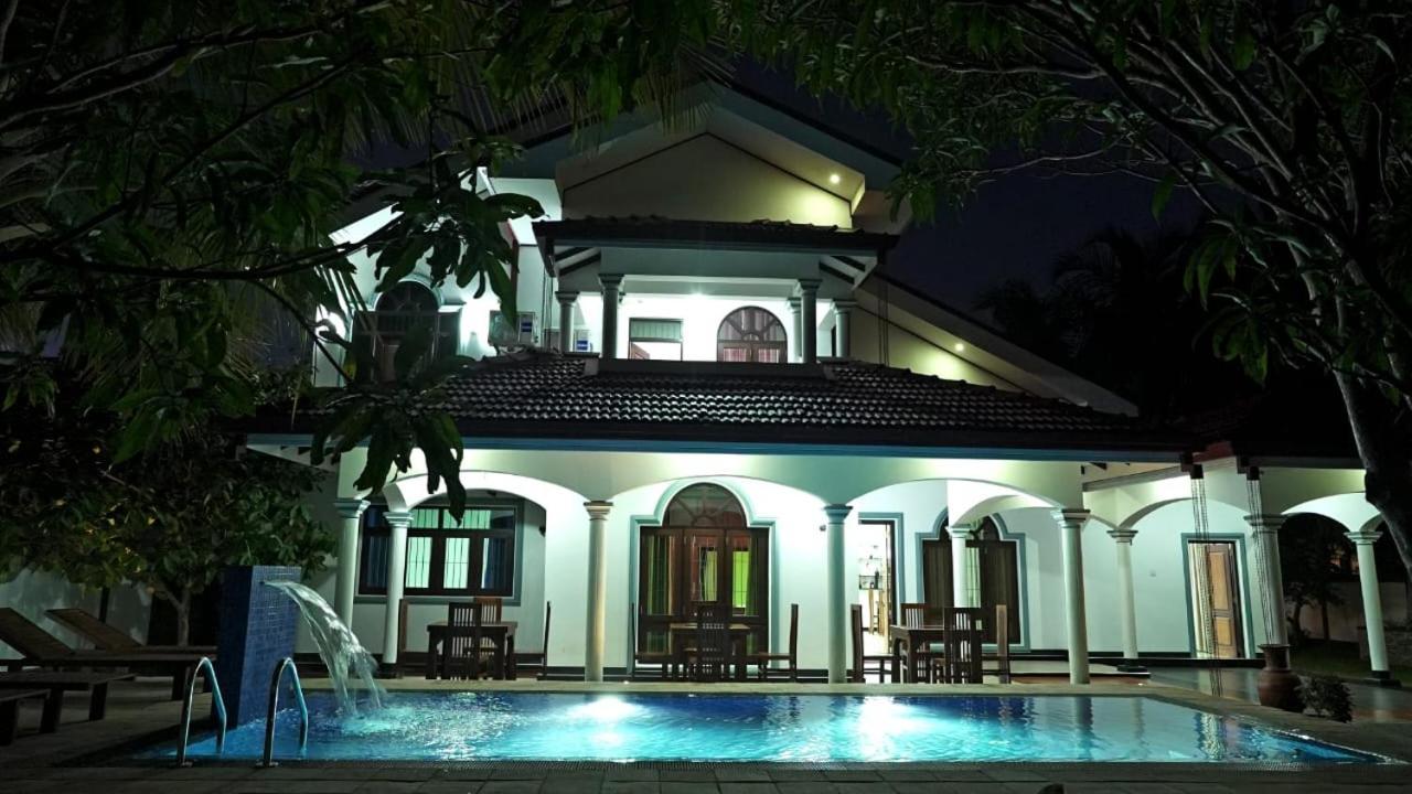 Sri Ra'Anana Villa Marawila Exterior foto