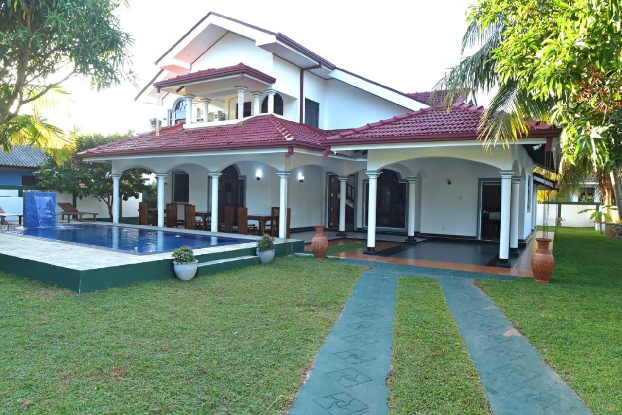 Sri Ra'Anana Villa Marawila Exterior foto